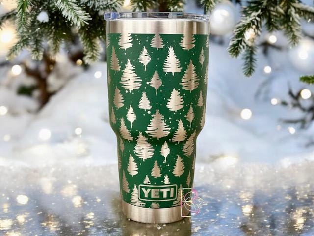 Christmas Tree Laser Engraved Tumbler – Personalized Holiday Cup | Custom Insulated Mug | Christmas Gift for Him, Her, Teacher, Coworker