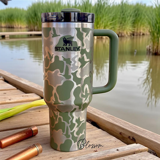 Laser Engraved Camo Duck Hunter Tumbler – Hunting Tumbler for Men, Outdoorsman Gift, Waterfowl Cup, Gifts for Him